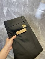 Burberry巴宝莉 休闲裤 西裤2025Ss春夏新款 高级定制裤子专用面料 定制原版五金 重工工艺打造 车工走线精细 定制面料 柔软舒适 质感显著 辅料精美