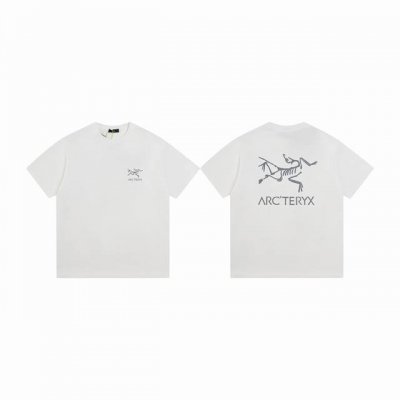 款M275 始祖鸟短袖 Arctertx 始祖鸟 春夏新款前后Logo印花短袖T恤 。印花很有质感，高品质，男女同款！ 原版定制辅料 吊牌 包装袋 贴纸 洗水唛