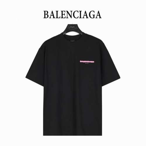 Balenciga 巴黎世家 字母封条掩盖印花短袖T恤 日本进口岛田印花机 独家订织订染布料采用280克面料 胸口及后背字母印花工艺细节无法挑剔， 极具档次感与