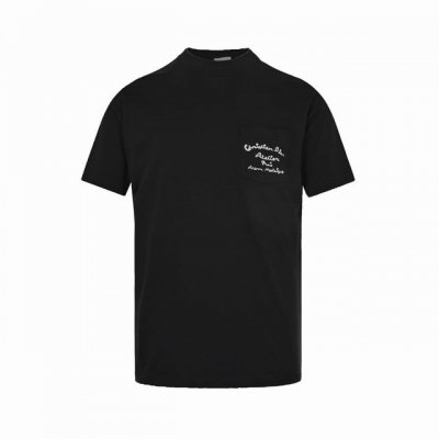dior 迪奥 23Ss 口袋签名刺绣短袖 对色定染面料 刺绣工艺 提花扁机螺纹 圆领垂直版型 全套辅料配备采用100%棉面 料 多维度测试对比色差问题 调测最
