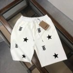 burberry 巴宝莉 最新款夏季休闲短裤 男女同款 定制棉质面料 手感舒适 非常细腻舒服透气.....腰围带有包边设计 五金带有标志性Logo 满印植绒印花
