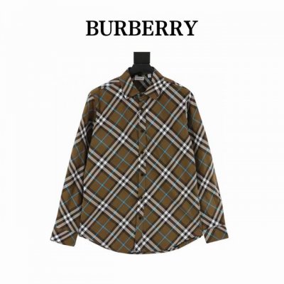 burberry 巴宝莉 格纹棉质长袖衬衫 老粉们赶紧抢数量有限出完只能等下一批货了 非常多对位地方带你来一一验证 棉质衬衫 装饰精纺新季格纹图案 呈现休闲版型