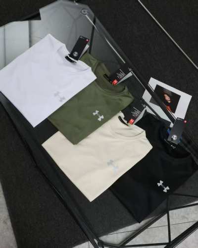 under Armour 安德玛夏装2025新款无逢夏款上新 情侣男女同款 户外跑步休闲速干冰丝短袖 户外功能性面料 不起球 不退色 不变形 透气性高 不闷汗