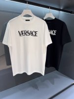 新品 签名短袖 印花 2025Ss Vers*Ce范思*男士印花短袖T恤 顶级贸易公司货，重磅高端尖品，意大利原产 品相完美一流 设计感超强的一款单品，将时装美