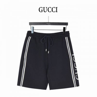 gucci 古驰 25Ss 侧边织带拼色Logo刺绣短裤 面料采用400G棉质太空棉面料，订染颜色后整蚀毛处理， 对照原版做丝滑超柔处理，布面肌理股线清晰明显，