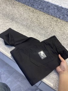 杜嘉班纳5 重磅黑色 卡其色 色系莫代尔棉牛仔裤 奢感皮牌+原版五金新品薄款每季必爆回购百分之百Smli微直简版型弹力超好的，透气感强 高端轻奢范 直简微修身裁