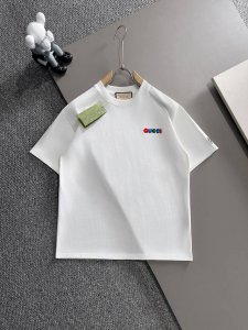 古驰Gucci 2025新款男士圆领短袖T恤 高版本 高品质 270G 甄选优质高端面料 做工精细 独特设计 代工厂p出品， 送人自己穿都非常显档次， 亲肤透气