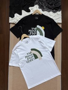 thenorthface北面 夏季新款欧洲站 古驰联名 圆领短袖T恤 男女同款 -面料采用260G纯棉面料，达到透而不露的黄金平衡点，完美规避透视尴尬，成衣尺寸