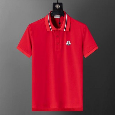 春夏官网同步新款翻领T恤polo，丝光珠地面料 原版五金 款式时尚 帅气，面料舒适，做工严谨 ，走线工整。上身效果好 码数 M-3Xl 红色