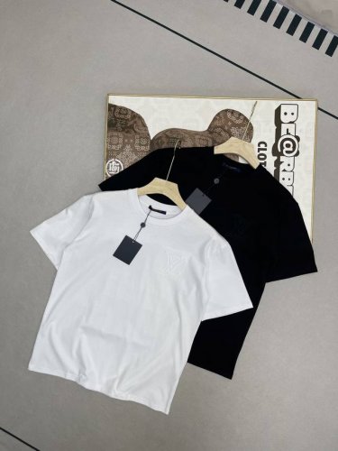 顶级复刻 高端定制 - Louis Vuitton 路易威登Lv 新款刺绣Logo圆领短袖T恤 - 购入原版开模打造 全套定制辅料 细节决定成败 - Louis