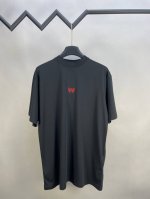 Balenciaga 巴黎世家 2025Ss新款麦穗绣花短袖 采用24S双纱复古平纹针织面料 非常精细的刺绣针法 图案清晰且线条感和立体感都非常强 男女同款 尺