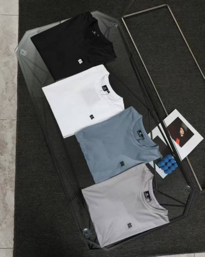 kolonsport 可隆2025夏季新款男士冰丝弹力速干短户外运动短袖T恤！ 夏季首选的一款速干短T，D家研发专利冰丝速干面料， 透气舒适排汗性能非常好，上身