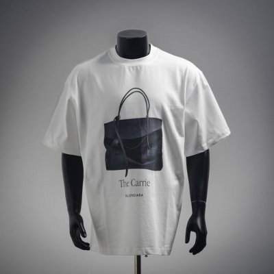 balenciaga巴黎世家25Ss新款包包短袖T恤 官网品质 早春夏季最新巴黎世家单品 简约却不失奢潮范儿 采用32支足纱双265克纯棉，1*1双纱十字罗纹领