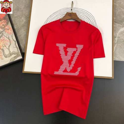直 品牌 Lv路易威登 胖子福音 原单男士休闲短袖T恤，2025春夏新品，定制胸前顶级Logo 工艺、搭配整件细节 品质及剪裁设计都堪称一流，定制进口丝光棉面料