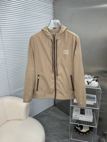 Miu Miu缪缪 专供新款原单薄款防晒衣外套 夏季必备防晒服系列渠道特供 高端货简约经典大爆款 原版聚酯纤维创新科技面料 简洁利落又清爽商务 品质做工细节经得