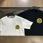 lv 路易威登 2025春夏新款植绒立体刺绣Logo字母短袖T恤 胸前描边绣当季新设计Lv字样，后背品牌专属四角星图案精密刺绣，极简主义用到极致。取用280高克