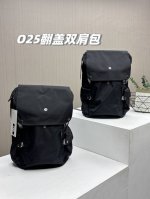 全场景通用 Lululemon2025最新款大容量翻盖双肩包 多功能防盗电脑包 防水防划防摩防盗防割 抗震减压 男女通用 全场景适用 商务 休闲 户外运动 学生