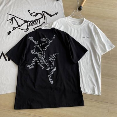 主图 Arc'teryx 始祖鸟 24Ss 印花新款后背大鸟Logo宽松男女同款圆领纯棉短袖T恤 版型；宽松版 面料：330G全棉精梳棉 颜色 : 黑色 白色