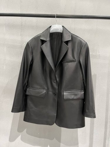 P1160经典版型黑色西装羊皮，宽松大版，休闲风，超级好搭