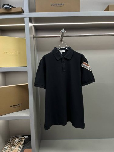 Moncler 蒙口 手袖织带标识贴片新款polo衫 原版面料 官方同款 采用210克纯棉珠地面料 定制 同缸染面料 手感非常舒服爽滑 版型挺阔有型 一线品牌代