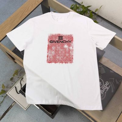 高版本 2025新款Givenchy纪梵希红色陷阱字母Logo图案印花休闲情侣宽松短袖T恤，独一无二的活性环保面料染色，32支双纱精梳纯棉爽滑手感，纯棉不起球不