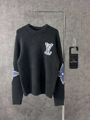 P400 Louis Vuitton 路易威登 2025新款Ski系列字母毛衣花卉拼色嵌花针织羊毛衫男女同款 本款套头衫取材柔软而厚实的绵羊毛混纺，以大号 Lv