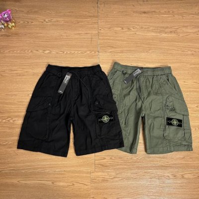 stone Island 石头岛剪裁立体工装口袋短裤 甄选品质 实拍可见 面料采用高品质正品纯棉工装面料 清凉面料 面料上身舒服 当季必备 版型超正 拒绝臃肿