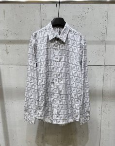 Cheny Fendi芬迪 25春夏新款 高克重莫代尔棉数码直喷满字母图案印花 高品质长袖衬衫 码数：M-3Xl