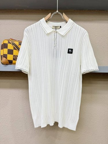 Burberry巴宝莉 2025春夏新品针织短袖，进口针织面料，手感柔软。顶级进口私货，时尚设计潮流短袖针织衫，不失奢华 品质毋庸置疑 上身效果超赞，奢华官网同