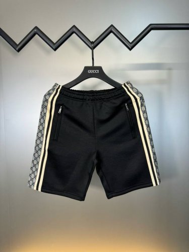 顶级代购版本 Gucci 古驰侧边双G反光织带短裤 男女同款 zp购入打版 定制原版面料 主面料订织丝盖棉布料 面料柔软细腻光滑 侧边采用定织芝麻纹织带 位置左