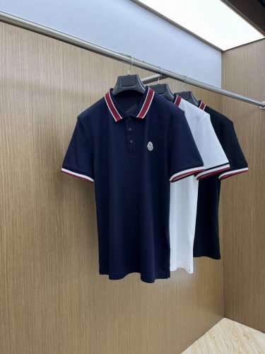 mon Ss早春新款 商务休闲通勤款,渠道精品唯美主义的英式裁剪艺术尽显男士魅力风采. 25春夏 专属标识Polo衫短袖T恤 经典的翻领裁剪工艺从未停止.既不单