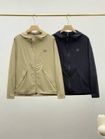 250 可隆Kolon Sport春季薄款系列！今年新款轻量化功能连帽风壳！咱们只卖品质和性价比！功能性外壳面料90锦纶10氨纶！轻薄，耐B1118磨，透气，四
