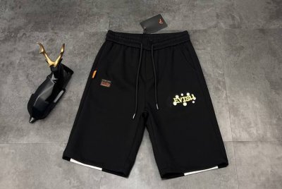 新款短裤上新 2025Ss夏季新品福神 Evisu 悟空 这条短裤直接把街头潮流感拉满，谁穿谁是时尚弄潮儿 面料：精选高品质棉质面料，柔软亲肤，透气性超棒，夏天