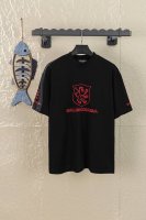 款号Q05 巴黎世家曼联联名刺绣短袖 Balenciaga巴黎世家 面料采用巴黎专用双纱，高克重纯棉面料1比1原版复刻 前幅采用进口百达灵万针刺绣工艺跟成衣水洗