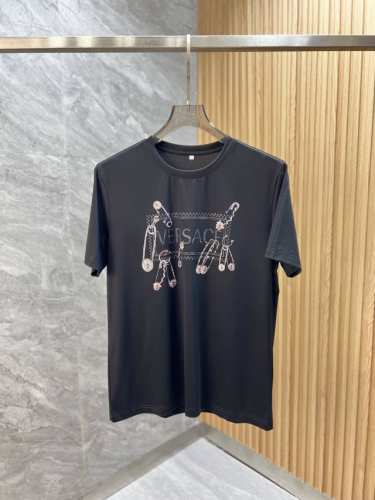 Versace 范思哲 2025年春夏新品上新 三标齐全 丝光棉圆领短袖T恤 好货不用过多介绍 看细节 专柜码数 M-6Xl 175 140建议Xl 修身版型