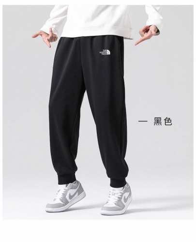 110包邮 【高品质春季薄款】The North Face 北面 Tnf 户外针织 休闲健身长跑长裤 2023新款 Design： 利落的剪裁，舒适宽松的版型。