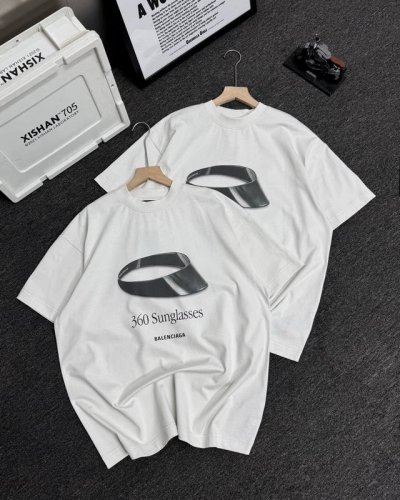 顶级版本 #巴黎世家25Ss帽子直喷印花短袖# Balenciaga巴黎世家 面料采用260G巴黎专用双纱*高克重1比1双纱罗纹 前后幅采用进口康丽直喷机直喷白