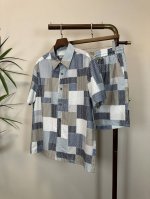 一套不拆卖 Loewe 顶级品质 官网同款，三标齐全！2025春夏新款男士套装 时尚休闲高端版本！专柜定制面料 细节无可挑剔，品牌元素设计理念，体现高品质。手感