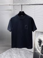 芬迪 Fendi 2025Ss新款 半袖 体恤 短袖 圆领T恤，高端版本！专柜定制面料 透气舒适度高，细节无可挑剔，品牌元素设计理念，体现高品质。手感细腻柔软！