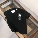 p120 Di*Or 迪奥 2025最新款短袖T恤，绝对的顶级爆款，胸前Logo设计更显得不凡跟高档，大气，简约，基础，耐看，但又独具风格，结合了一款优质短袖的