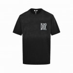 Dior 迪奥 水洗草写字母印花水洗短袖 定制高克重 针织棉面料精心制作，手感特别的扎实，质感拉满，松软细腻上身舒适，优越的吸湿排汗性能，不闷热！胸前草写Log