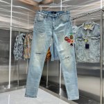 amiri 破洞贴布图案刺绣街头潮流修身小脚弹力牛仔裤 颜色 浅蓝色 码数 30 32 34 36 38