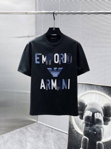 阿玛尼 Armani 2025Ss新款 半袖 体恤 短袖 圆领T恤，高端版本！专柜定制面料 透气舒适度高，细节无可挑剔，品牌元素设计理念，体现高品质。手感细腻柔