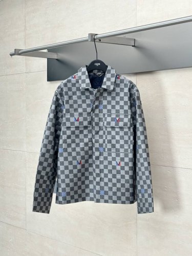LV* 路易美洲杯25Fw联名棋盘格西装外套 原31,900购入 定制新疆长绒棉纯棉纱线混纺后定染灰色 黑色 白色 蓝色 红色五种颜色纱线匹布定染交错棋盘格图案