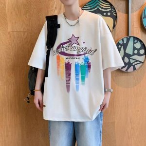 上新 Converse 匡威五角星字母涂鸦印花落肩情侣款高克重双纱液氨棉短袖T恤。 采用高品质新型液氨棉面料 74.5%棉，25.5%新型聚酯纤维 ，不起球，不