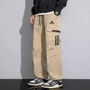 Adidas阿迪达斯三角标春夏三条杠工装长裤 男户外休闲同款中腰松紧直筒裤 专柜同步工装长裤 宽松，阔腿版型！胖瘦梨形身材均可驾驭 三杠条是Adidas永远的经