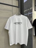 carhartt - 卡哈特短袖T恤 秋冬爆的卡哈特超 打破常规的水洗风格 简单印花字母Logo 面料采用棉索罗娜 版型宽松不挑人 夏季必备 冰凉感十足 工艺: