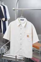 顶级复刻 Louis Vuitton 路易威登 Ss25男装大秀走秀款牛仔丹宁短袖衬衫 官网同步 男女同款 面料为冈山面料 独特竹节纹 定制五金辅料 口袋Log