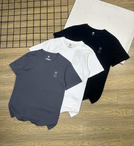 90 2025Ss Lululemon男士印花运动短袖T恤 挥汗时刻，型格不落幕 厌倦了运动时T恤的黏腻束缚？Lululemon男士运动短袖T恤，为你的运动体验