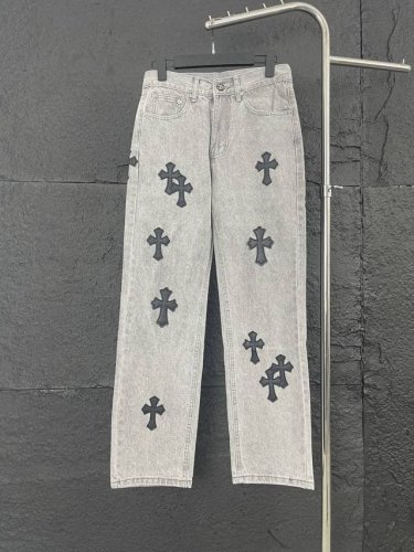 款号：X031 Chrome Hearts克罗心Matty Boy Sex Records系列限定款，林俊杰同款灰拼皮高街牛仔裤震撼上新！ 这款裤子的制作工艺堪